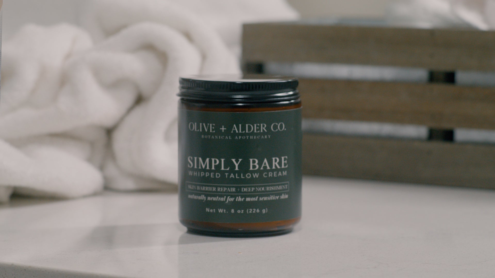 The Ultimate Guide to Natural Moisturizers: Tallow, Plant Oils, and What to Avoid